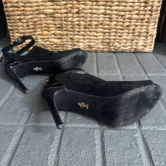 Jennifer Lopez Women’s 6M‎ Black Open Toe Ankle Boots Heels Peep Toe Zipper Heel - Picture 10 of 12